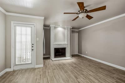 3206 S Fielder Road # 100, Arlington TX 76015 - Photo 4