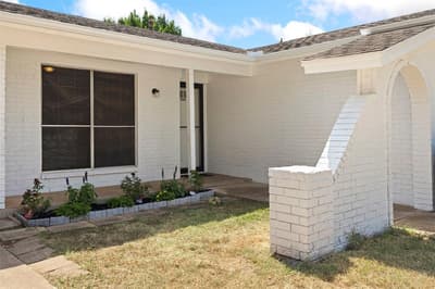 2020 Fordham Lane, Denton TX 76201 - Photo 2
