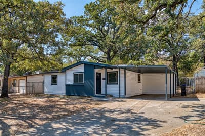 6416 Ava Court Drive, Fort Worth TX 76112 - Photo 2