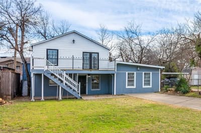 2625 Frazier Avenue, Fort Worth TX 76110 - Photo 2