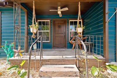 1008 E Russell Avenue, Carrollton TX 75006 - Photo 2