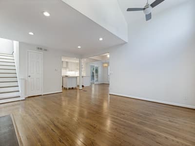7010 San Mateo Boulevard, Dallas TX 75223 - Photo 5