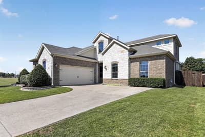 5213 Falcon Ridge Court, Rowlett TX 75088