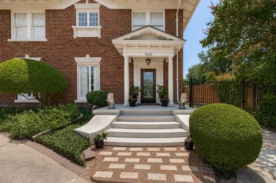 5610 Gaston Avenue, Dallas TX 75214 - Photo 2