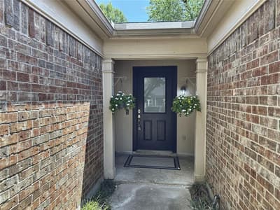 800 Bracken Place, Arlington TX 76017 - Photo 3