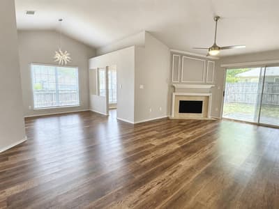 800 Bracken Place, Arlington TX 76017 - Photo 5