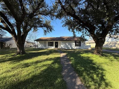 106 W Jeter Street, Mabank TX 75147