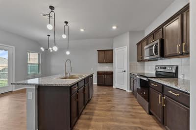 2427 Karnack Drive, Forney TX 75126 - Photo 5