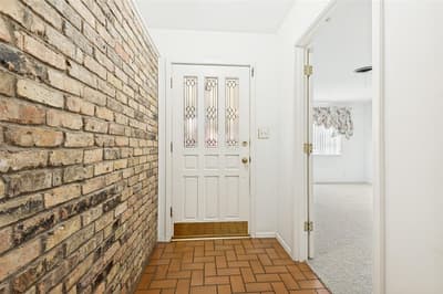 608 W Cheryl Avenue, Hurst TX 76053 - Photo 4