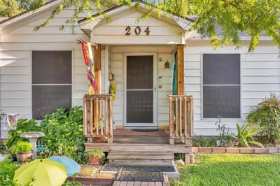204 W 7th Street, Irving TX 75060 - Photo 5