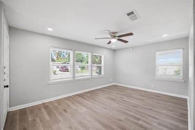 2010 Glenhaven Street, Arlington TX 76010 - Photo 4