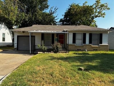319 E Holley Street, Mesquite TX 75149