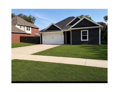 1021 W Sears Street, Denison TX 75020