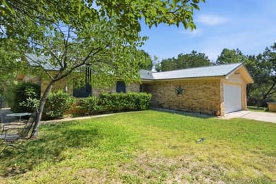 135 Indian Mountain Court, Granbury TX 76048
