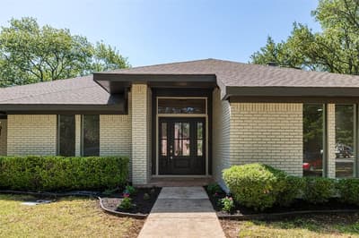 6851 Shorecrest Court, Fort Worth TX 76132 - Photo 3