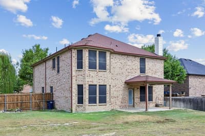 5929 Clipper Lane, Fort Worth TX 76179 - Photo 2