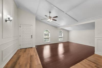 7520 Weatherwood Court, Fort Worth TX 76133 - Photo 4