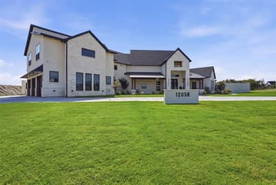12058 Bella Vino Drive, Fort Worth TX 76126 - Photo 3
