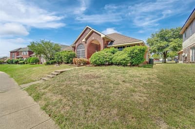 4001 Arrowcrest Lane, Garland TX 75044 - Photo 2