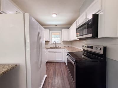 1012 Turner Street, Cleburne TX 76033 - Photo 2