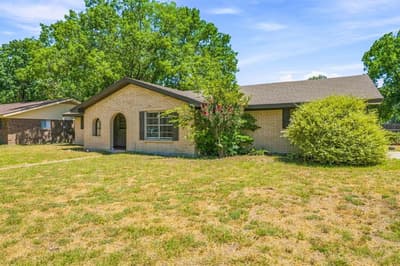 905 Meadowlark Lane, Stephenville TX 76401 - Photo 3