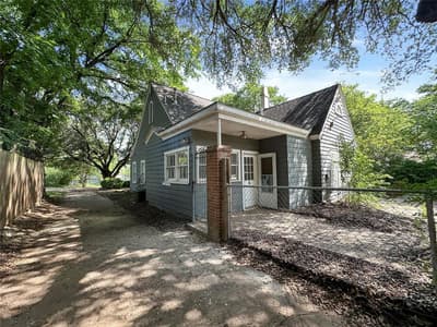 506 Craig Street, Hillsboro TX 76645 - Photo 2