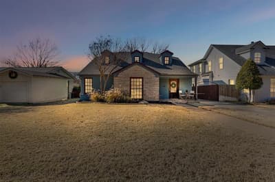 2548 Walsh Court, Fort Worth TX 76109 - Photo 3