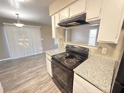 1122 Millview # 2704, Arlington TX 76012 - Photo 5