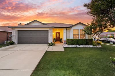 4136 Justin Drive, Fort Worth TX 76244 - Photo 2
