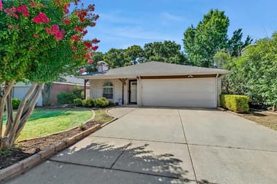 5906 Santa Fe Drive, Arlington TX 76017 - Photo 2