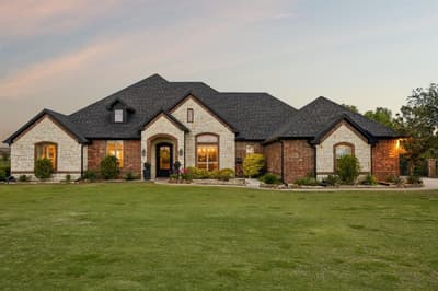 2585 Wincrest Drive, Rockwall TX 75032 - Photo 2