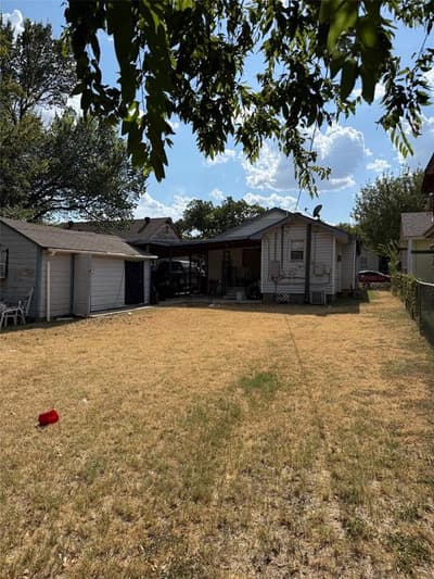 2118 Roosevelt Avenue, Fort Worth TX 76164 - Photo 3