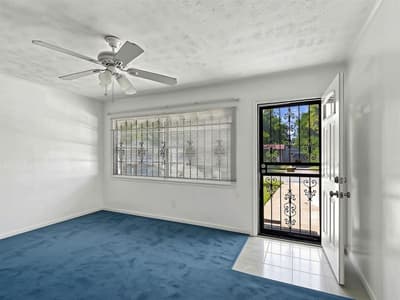 4105 Fairlane Avenue, Fort Worth TX 76119 - Photo 4