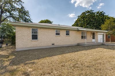 3021 Edith Lane, Haltom City TX 76117 - Photo 2
