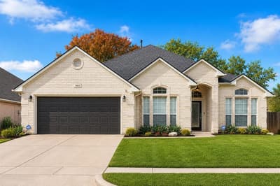 5825 Echo Bluff Drive, Haltom City TX 76137