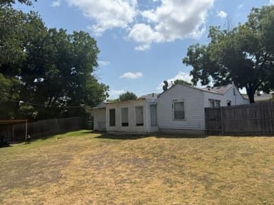 3815 Beverly Drive, Beverly Hills TX 76711 - Photo 3