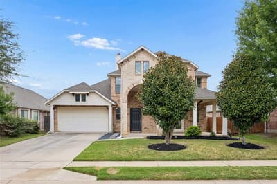 1121 Ponderosa Drive, Aubrey TX 76227 - Photo 2