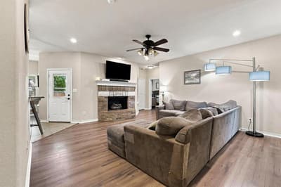1407 Monfort Drive, Sherman TX 75092 - Photo 5
