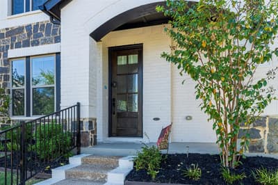 905 Carnation Drive, Crowley TX 76036 - Photo 4