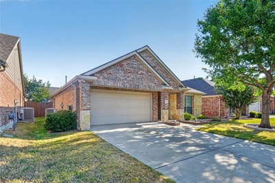 9700 Tipperary Drive, McKinney TX 75072 - Photo 2