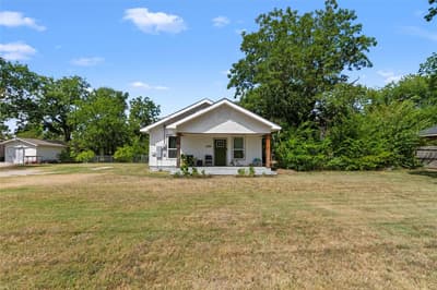 2200 N Beaton Street, Corsicana TX 75110