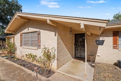 1553 Montclair Drive, Fort Worth TX 76103 - Photo 3