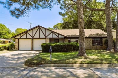 1901 Alston Street, Arlington TX 76013 - Photo 2