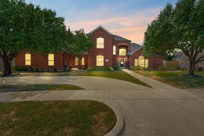 1907 Clearview Drive, Ennis TX 75119 - Photo 2