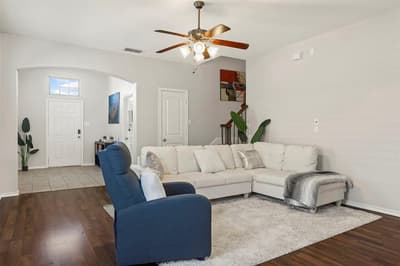 5448 Grenada Drive, Fort Worth TX 76119 - Photo 3