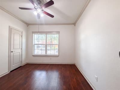 6315 Meadow Glen Drive, Arlington TX 76018 - Photo 4