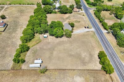 5433 State Highway 160, Whitewright TX 75491 - Photo 3