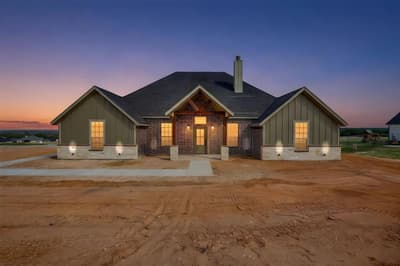 2000 Highland View Drive, Springtown TX 76082 - Photo 2