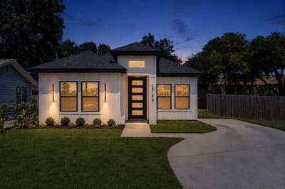 2749 Bethurum Avenue, Dallas TX 75215