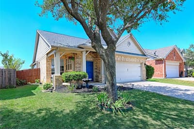 10969 Hawks Landing Road, Fort Worth TX 76052 - Photo 3